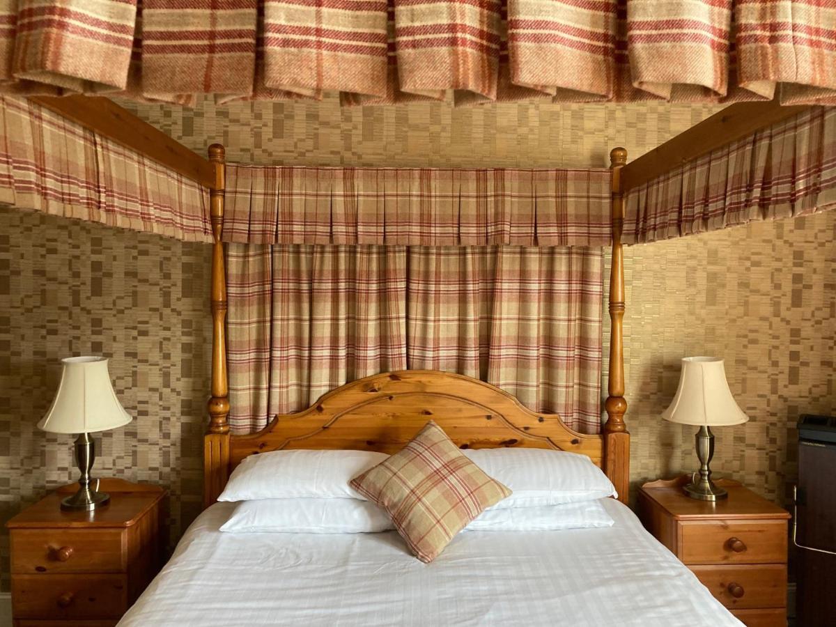 The Panmure Arms Hotel Edzell Bagian luar foto